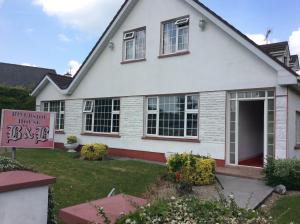 Το κτήριο όπου στεγάζεται  το bed & breakfast