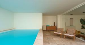 Bazén v ubytování Hotel Viento10 nebo v jeho okolí