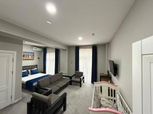 Μια τηλεόραση ή/και κέντρο ψυχαγωγίας στο Merci in Tashkent Hotel