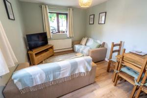 Μια τηλεόραση ή/και κέντρο ψυχαγωγίας στο 2 Bed, Ground Floor Flat, Carlisle +60 φωτογραφίες