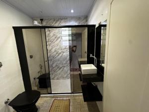 Ένα μπάνιο στο Casa Próxima a Praia de SV +21 φωτογραφίες
