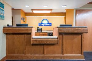 Gallery image of Days Inn by Wyndham Pittsburgh-Harmarville in Harmarville