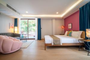 Postel nebo postele na pokoji v ubytování 市中心近海6卧奢华泳池别墅Alden Design Pool Villa + 51 fotografií