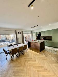 Nhà bếp/bếp nhỏ tại Le Loft du bonheur
