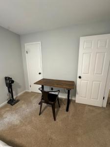 Fotografie z fotogalerie ubytování Near hospitals and interstate! v destinaci Newport News