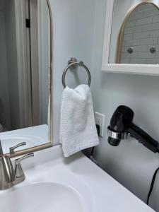 Fotografie z fotogalerie ubytování Near hospitals and interstate! v destinaci Newport News