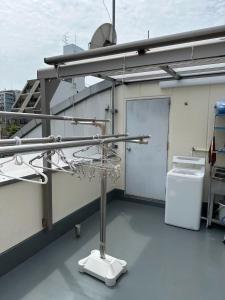 Φωτογραφία από το άλμπουμ του 101 Melon Home 難波日本橋 徒歩10分 黒門市場 徒歩5分 心斎橋 1駅 広いお部屋 στην Οσάκα