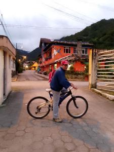 Ποδηλασία στο Casa SAM Baños Agua Santa ή στη γύρω περιοχή