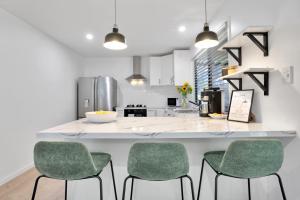 Gallery image of Fig Tree Cottage @ Sunshine Grove in Peachester