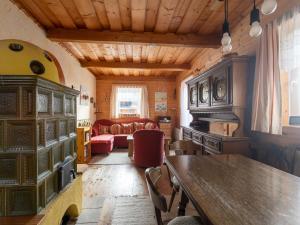 Χώρος καθιστικού στο Chalet in Turracher Höhe near Ski Slopes