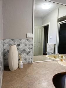 Fotografie z fotogalerie ubytování Stylish 3 Bed Apartment - Free Parking v destinaci South Hedland