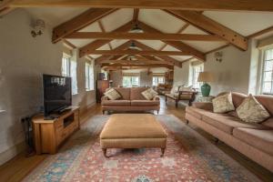 Μια τηλεόραση ή/και κέντρο ψυχαγωγίας στο 6 Bed in Tresillian oc-t32987