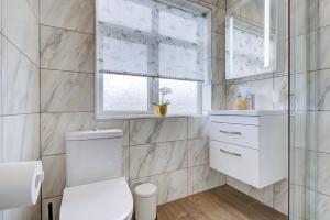 Vannituba majutusasutuses 1BR Flat-free Parking-Tottenham Stadium-London +34 fotot