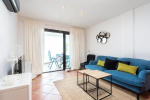 Posezení v ubytování Playa Paraiso Cosy&Chic Condo with Sea View