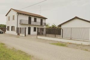 The building in which a panziókat is located
