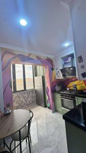 バクーにあるCozy Graffiti Home In Bakuのギャラリーの写真