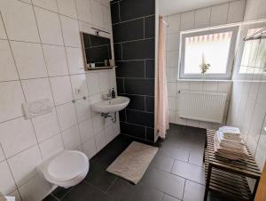 Ένα μπάνιο στο Feld&Flair - Apartment Fürth