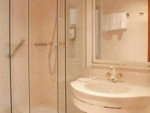 Fotografie z fotogalerie ubytování Hotel Villa Brenner v destinaci Grünstadt