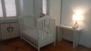 Llit o llits en una habitació de CA' MATI Alloggio Turistico Vaticano