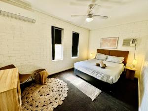 Postel nebo postele na pokoji v ubytování Corporate 3 Bedroom Apartment