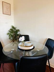 Posezení v ubytování Corporate 3 Bedroom Apartment