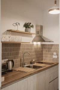 Gallery image of QUERCUS Boutique Living in Valanidorachi