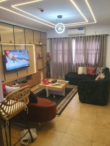 Imagen de la galería de Golden tulip apartment, en Lagos