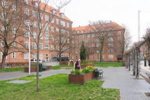 Fotografie z fotogalerie ubytování Beautiful 2-BR w a balcony in Frederiksberg - 205 v Kodani