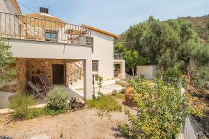 En generel udsigt til bjerge eller udsigt til bjerge taget fra feriehuset