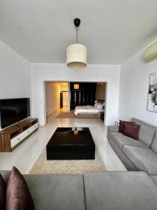 Foto dalla galleria di Reemax Chalet Paradise a Gedda Altre 9 foto