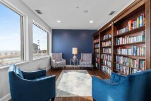 Η βιβλιοθήκη της παραθεριστικής κατοικίας