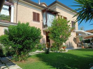 Κήπος έξω από το La casa di Primo