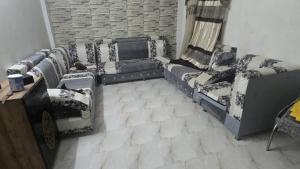 Ruang duduk di Best brother appartement +1 gambar