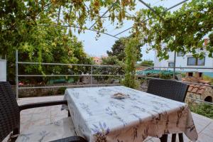 Balkón nebo terasa v ubytování Apartment Jadranka cozy terrace retreat, Mali Lošinj