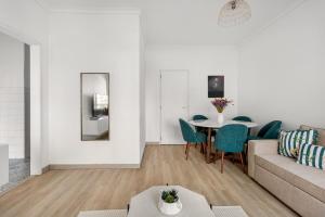 Χώρος καθιστικού στο GuestReady - Striking flat in Benfica