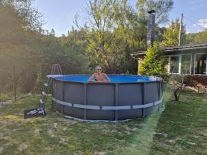 Bazén v ubytování Zrub pri rieke Hron nebo v jeho okolí