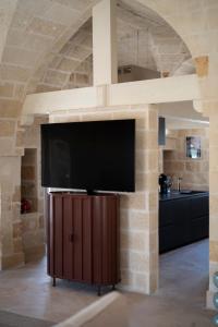 Μια τηλεόραση ή/και κέντρο ψυχαγωγίας στο Felice Fontana luxury holiday retreat in Puglia
