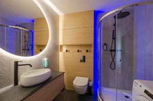Ένα μπάνιο στο Premium Apartament Boya 44 +10 φωτογραφίες