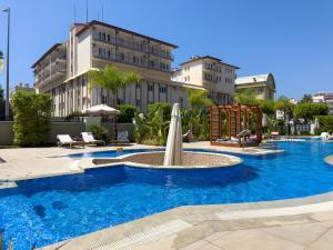 Kolam renang di atau dekat dengan Qoople Saga designer apartments in the heart of Alanya