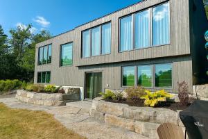 Hoone, kus puhkemaja asub