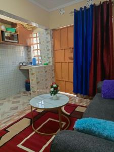 Η κουζίνα ή μικρή κουζίνα στο Eugene Homes