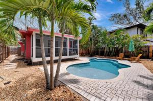 Bazén v ubytování Pink Flamingo nebo v jeho okolí