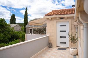 Photo de la galerie de l'établissement Apartment Darka 2, à Sumartin