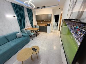 Una cocina o zona de cocina en Time Out Divcibare