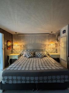 Fotografie z fotogalerie ubytování VIP planet urban Room v destinaci Armenia