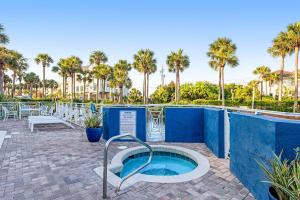 Πισίνα στο ή κοντά στο Gulf Place Cabanas 407