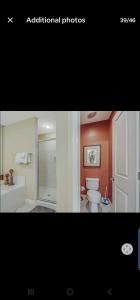 Ένα μπάνιο στο Grandview East