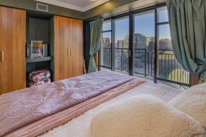 Imagen de la galería de Art-deco glam - best part of CBD, en Auckland