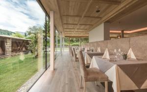 Fotografie z fotogalerie ubytování Hotel Madonna v destinaci Castelrotto