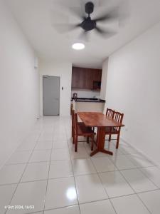 Fotografie z fotogalerie ubytování 2 Bedroom Near Uitm Puncak Alam v destinaci Bandar Puncak Alam + 3 fotografie